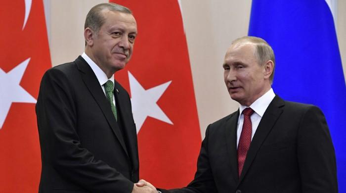 Russia, Turkey, Iran sign deal to set up Syria safe zones