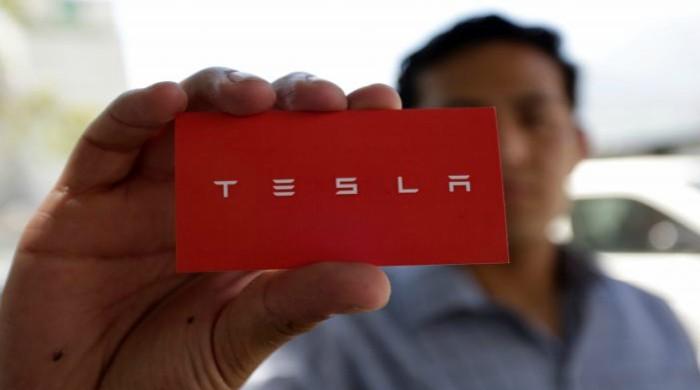 Mexican engineers flood Tesla hiring event in Monterrey
