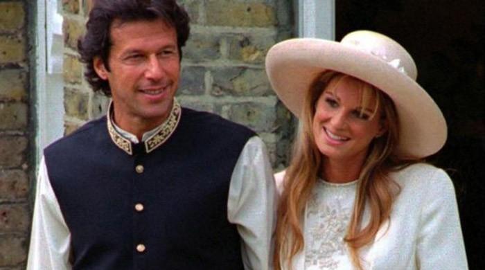 Jemima shares amusing chat with Imran Khan on social media