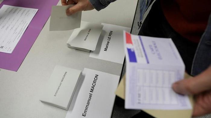 US increasingly convinced that Russia hacked French election: sources