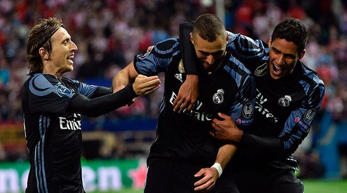 Twenty-five hurt in scuffles before Madrid derby