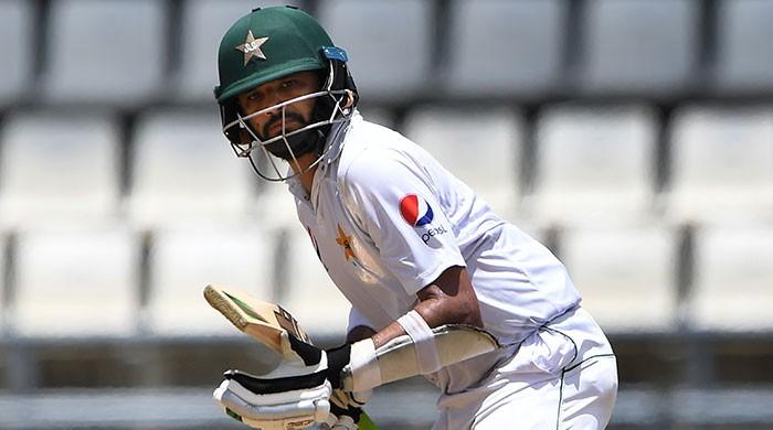 Azhar Ali lumbers to 100 for prudent Pakistan