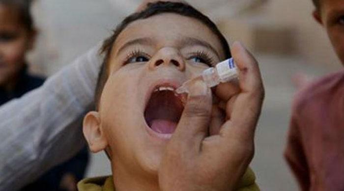 Anti-polio campaigns start in Larkana, Sargodha