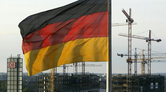 IMF tells Berlin to act now to reduce trade surplus