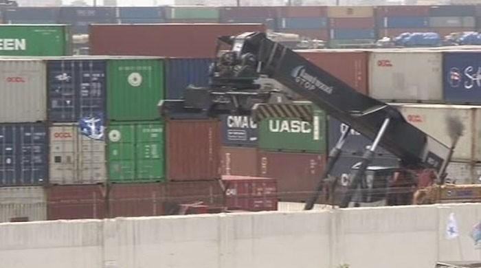 Day 9: No space for containers at ports due to goods transporters' strike