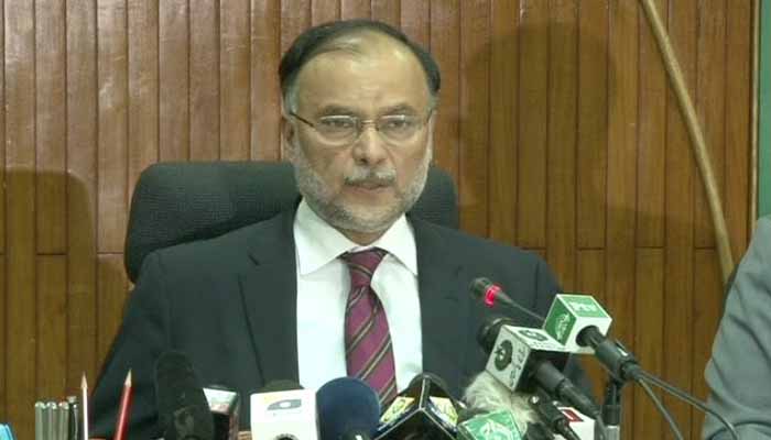 8,000-10,000mw electricity to be added to system in 2018, claims Ahsan Iqbal