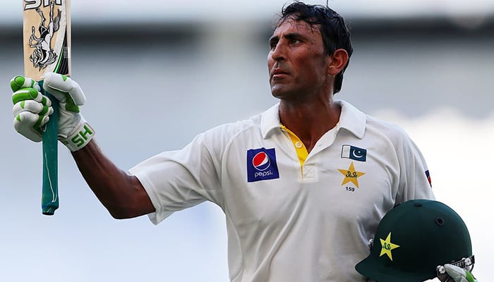 Younis gets hero’s welcome in Karachi, vows to continue promoting cricket