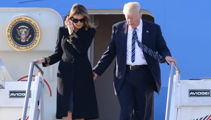 Melania Trump successfully ditches Donald Trump's hand... AGAIN!