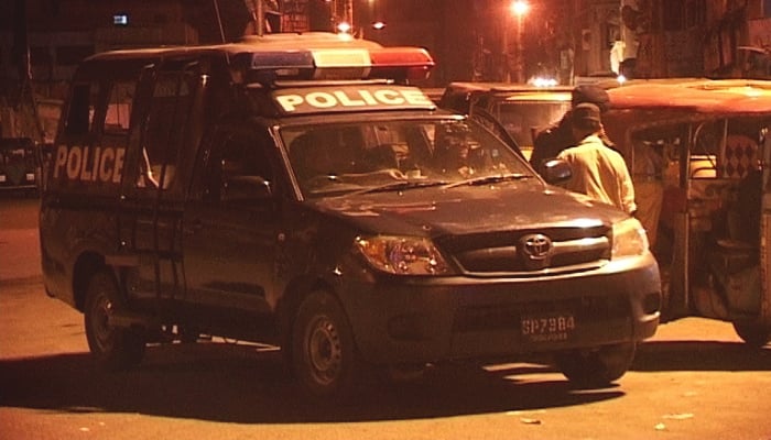 42 suspects arrested in police operations in Karachi, Multan