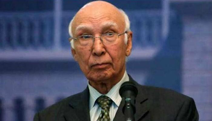 India making claims about Daesh to suppress Kashmiri struggle: Sartaj Aziz