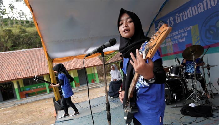 Indonesian all-girl Muslim metal band 'Voice of Baceprot Indonesian all-girl Muslim metal band 'Voice of Baceprot