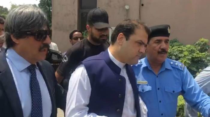 Panama case: JIT questions Hussain Nawaz for six hours