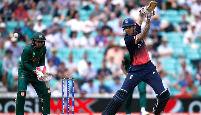 England overpower NZ, book last 4 berth