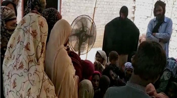 Third child dies after getting locked in car in Multan