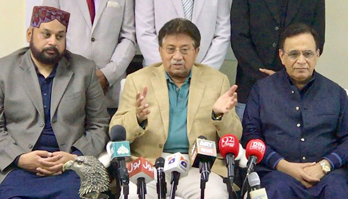 Musharraf says will welcome if SC dismisses govt after JIT investigation