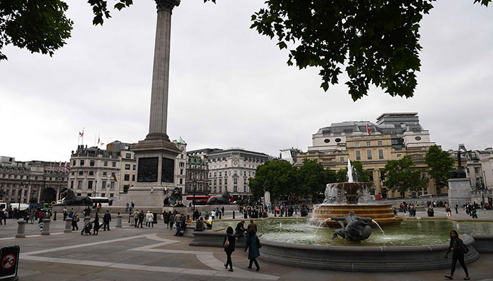 Police briefly close London's Trafalgar square over 
