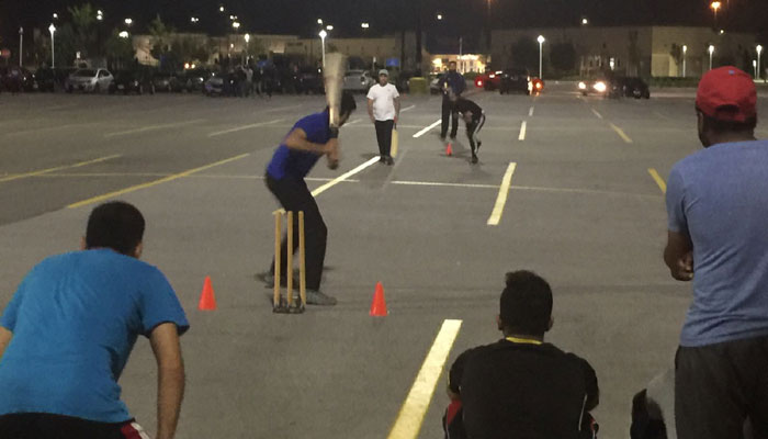 Playing cricket the Canadian way on Ramzan nights