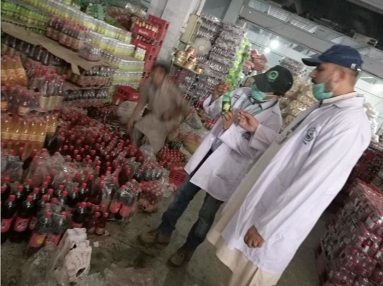 Watch what you drink: Spurious soft-drink factory sealed in Lahore