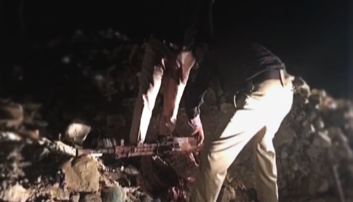 Police unearth machine gun from house in Karachi’s F.B. Area