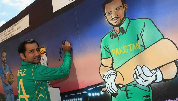 ICC places murals on CT finalist teams route