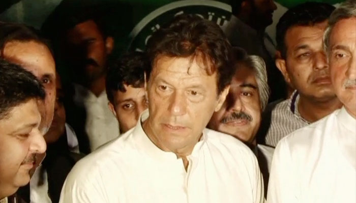 Ex-FIA official has money-laundering evidence against Sharif family: Imran