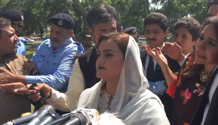 PTI’s Uzma Kardar disrupts Marriyum Aurganzeb’s press conference