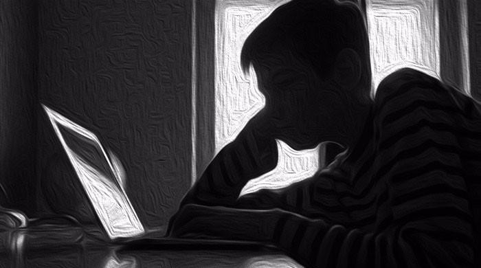 How Pakistani parents can protect their children from cyber bullying
