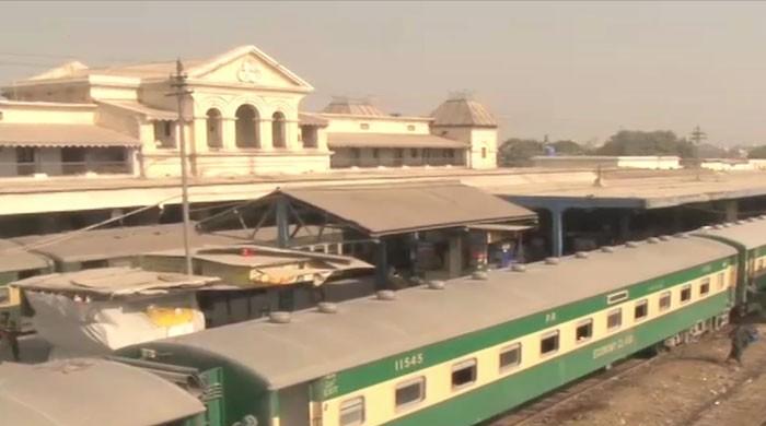 Special trains run from Karachi, Quetta for Eid 