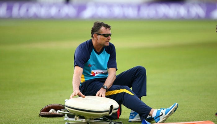 Sri Lanka cricket coach steps down before Zimbabwe series