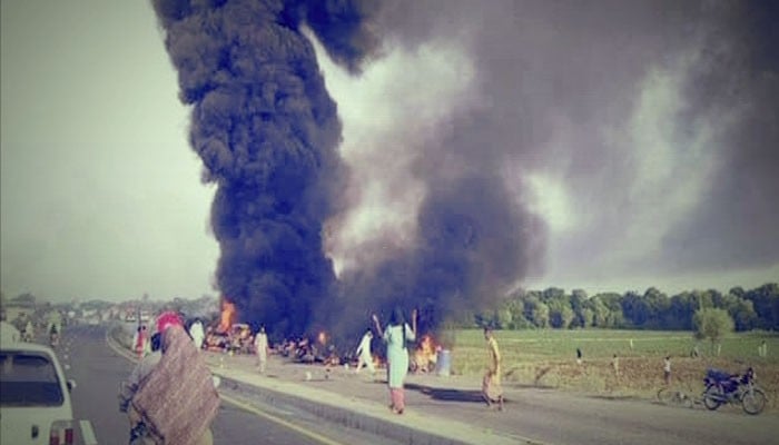 Death toll from Bahawalpur tanker fire rises to 157