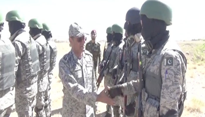 Services chiefs visit forward bases, spend Eid with troops