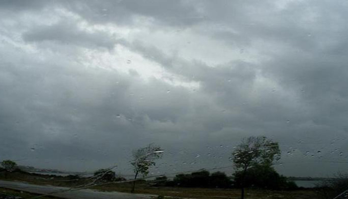 Monsoon currents penetrating upper parts of country: MET