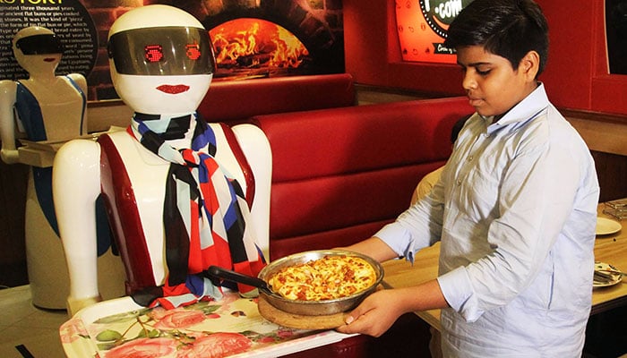 Pizza bytes! Multan enchanted by first robot waitresses