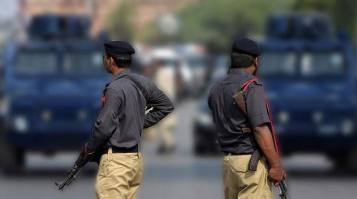 SC expresses anger over inaction against Sindh Police high-ups 
