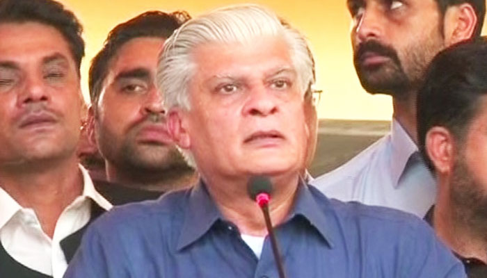 Two members of JIT are enemies of Nawaz: Asif Kirmani