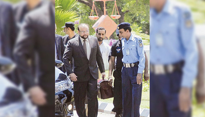 Lax behaviour of interior minister stirring discomfort in PML-N's camp
