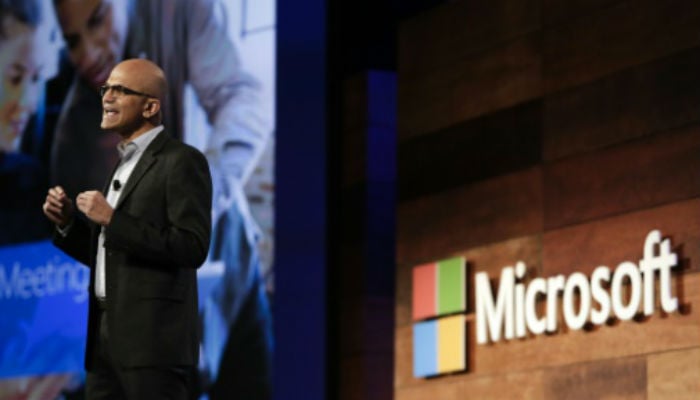 Windows Phone 8 fades out as Microsoft mulls mobile strategy