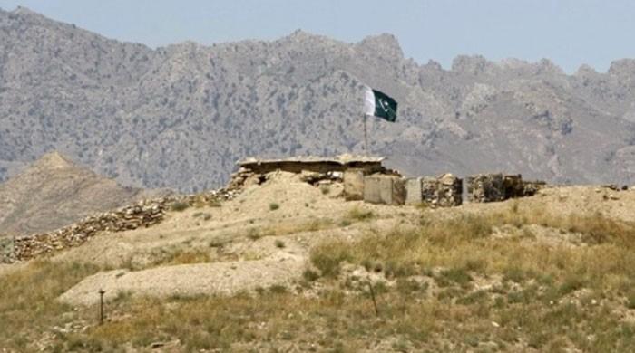 Two militants killed in attempted suicide attack at FC border post 