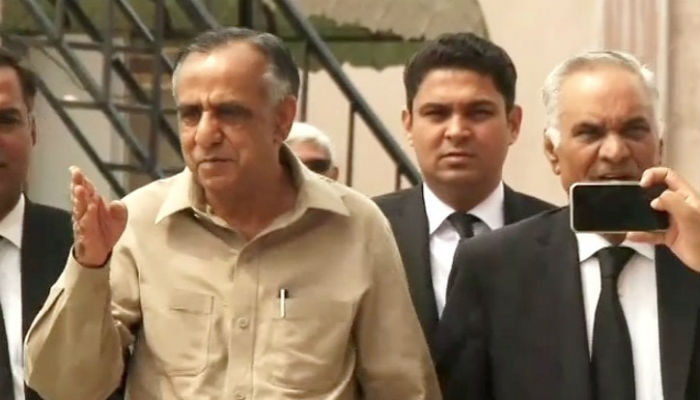 Record tampering case: Court approves SECP chairman’s pre-arrest bail