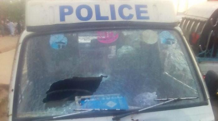 Three policemen martyred in Karachi gun attack