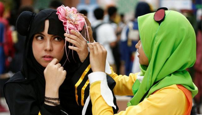 Hijab cosplay takes off as Muslim women embrace fan culture