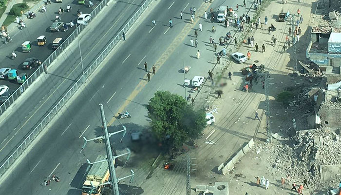Blast rocks Ferozepur Road in Lahore, several casualties reported