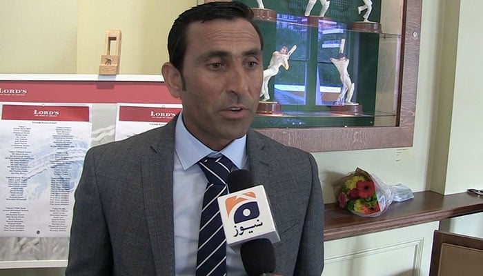 Parents should encourage daughters to take part in sports: Younis Khan