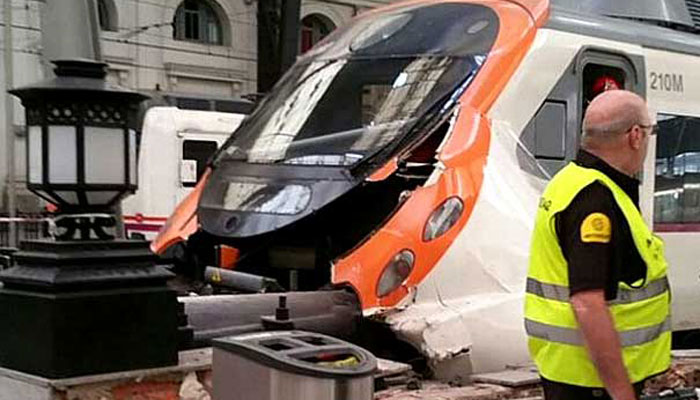 54 people injured in Barcelona train crash