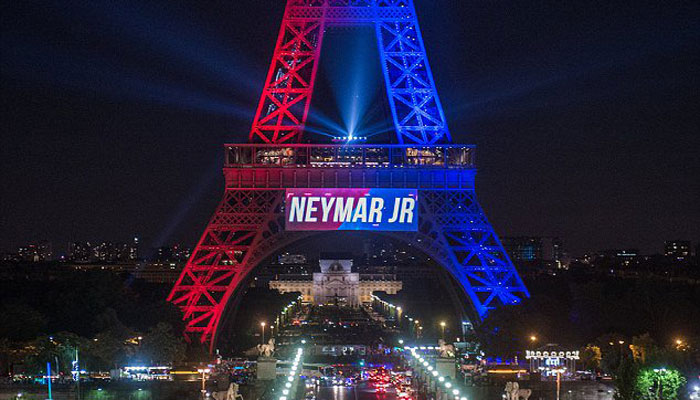 Eiffel Tower lights up in PSG colours to welcome Neymar 
