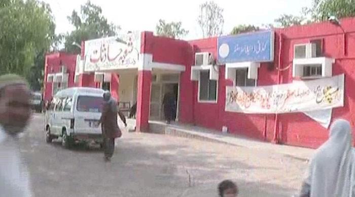 Three killed as speeding car hits passenger vehicle near Hafizabad