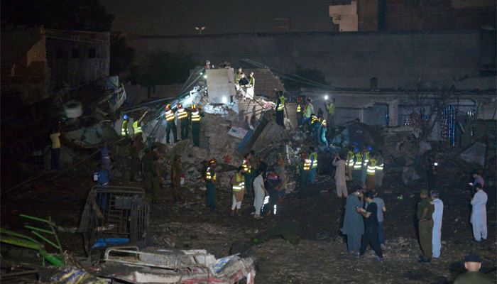 At least one killed, 33 injured in Lahore explosion