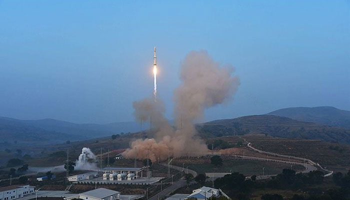 Chinese quantum satellite sends 'unbreakable' code