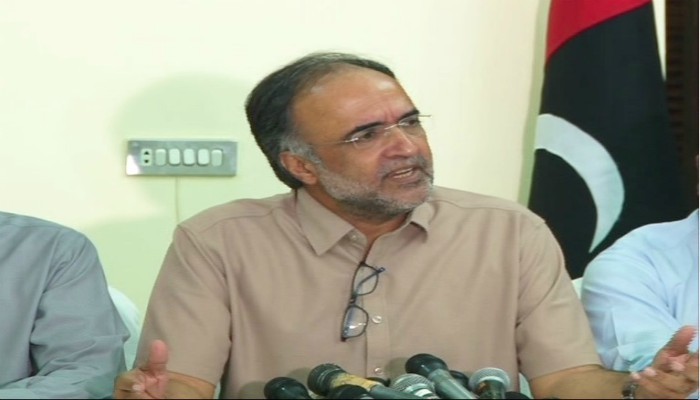 Nawaz not eligible for politics, says PPP's Kaira