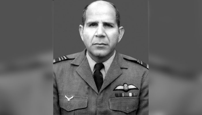 PAF war hero Air Marshal (R) Inamul Haq dies aged 90